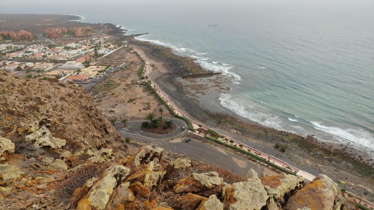 Maravilloso Y Tranquilo Alojamiento En El Palm-Mar Luaran gambar